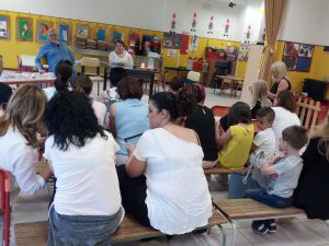 presentazione del libro di Samuela Baiocco presso la Scuola Materna Molini Tenna di Fermo